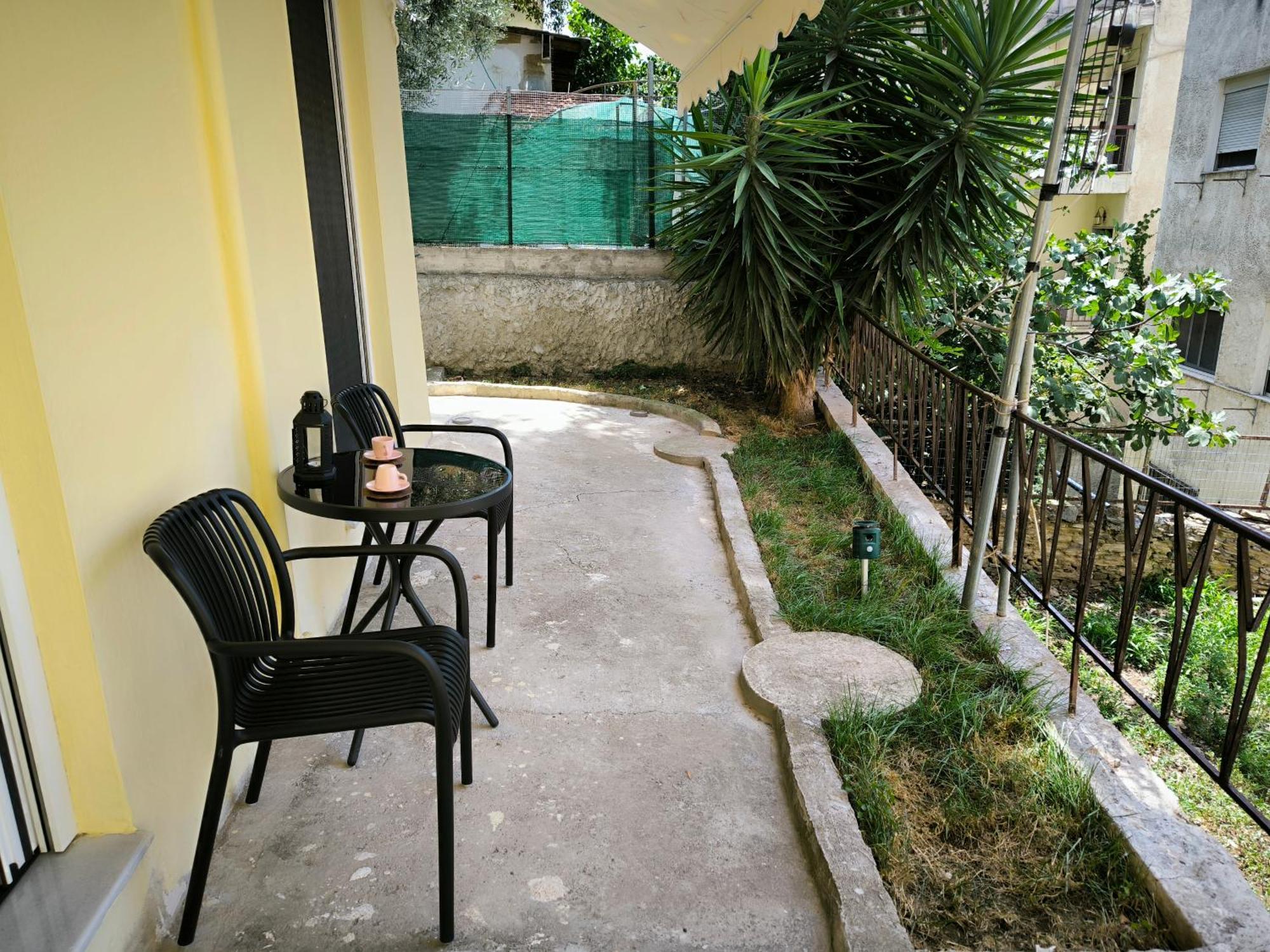Port View, Veranda, 80 Sqm, Spacious Place For 6 Salonic Exterior foto